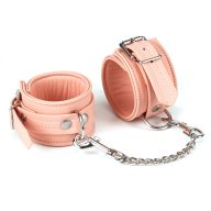   Csuklóbilincs, LIEBE SEELE, Wrist Cuffs, állítható 16,5–25,5 cm, rózsaszín, vegán műbőr, párnázott, szegecselt, láncos, D-gyűrűs, gyorskioldós