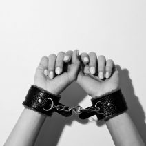 Bilincsek - Kötözők